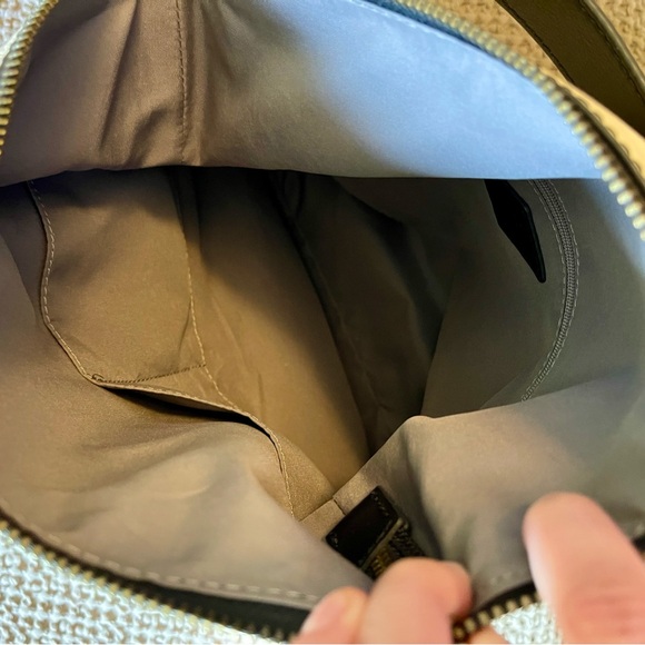 White and Tan Leather Fossil Crossbody Hobo Messenger Bag - Picture 3 of 3